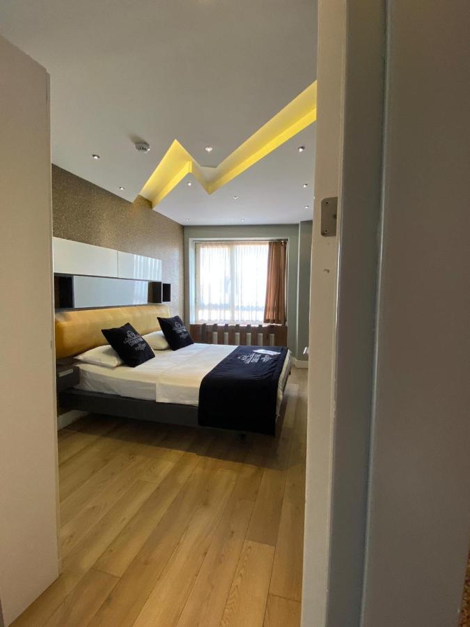The Sisli Corner Park Inn Истанбул Екстериор снимка