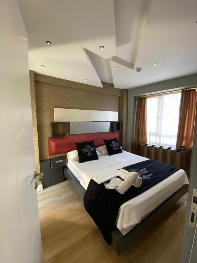 The Sisli Corner Park Inn Истанбул Екстериор снимка